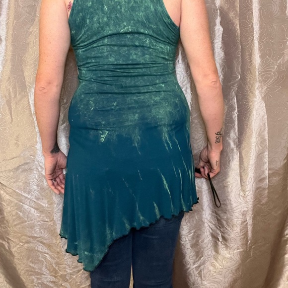 Summer type dress - Picture 3 of 8